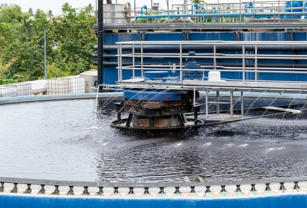 waste water treatment ponds from industrial plants 281691 1058 sistema de tratamento de esgoto